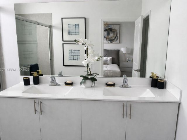 Продажа дома по адресу 12929 SW 286th Way 12929 - фото 7515946