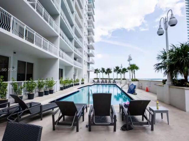 Продажа квартиры #2414 - фото 7265868