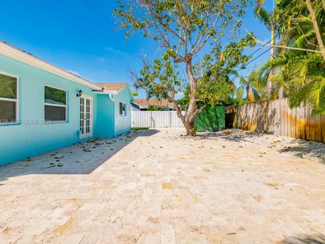 Дом в аренду по адресу 505 Heron Dr 505 - фото 7250639