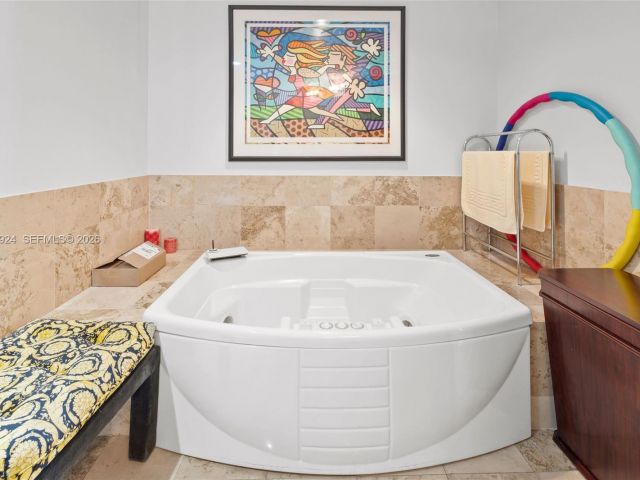 Продажа квартиры #1401 - фото 7265650