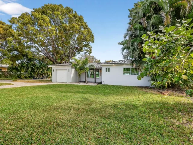 Продажа дома по адресу 1917 N Swinton Ave - фото 7296019