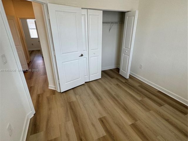 Дом в аренду по адресу 2683 SE 11th St - фото 7459181