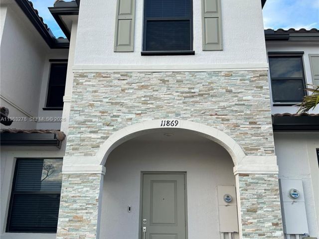 Дом в аренду по адресу 11869 SW 246th Ter 0 - фото 7516193