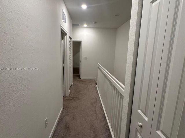 Дом в аренду по адресу 11869 SW 246th Ter 0 - фото 7516199