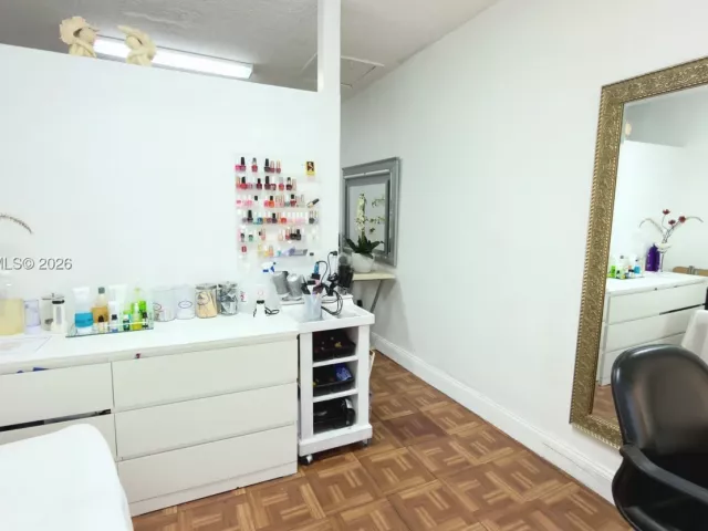 Продажа дома по адресу 7220 SW 149th Ct - фото 9084132