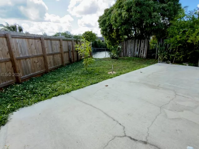 Продажа дома по адресу 7220 SW 149th Ct - фото 9084138