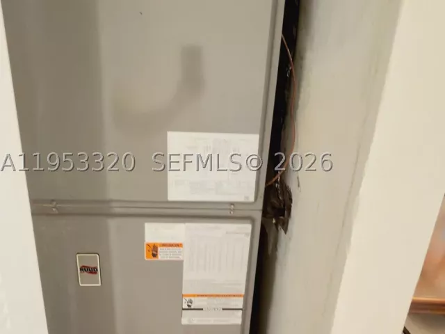 Продажа дома по адресу 7220 SW 149th Ct - фото 9084141