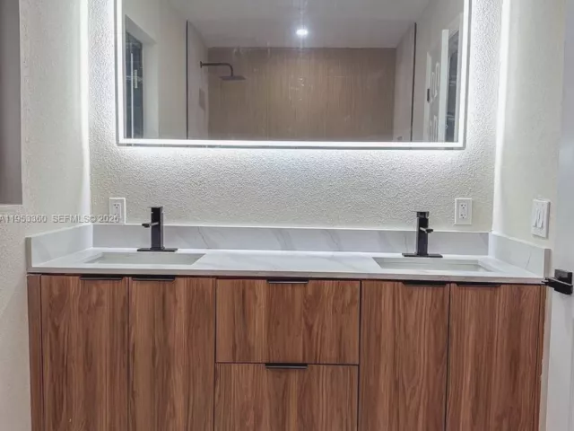 Продажа дома по адресу 2660 Starwood Cir - фото 7327293