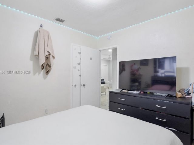 Продажа дома по адресу 1185 NW 118th - фото 7251879