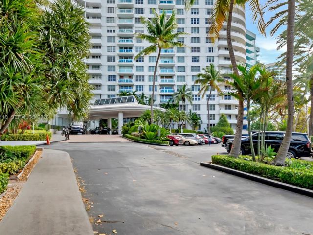 Продажа квартиры #729 - фото 7262930