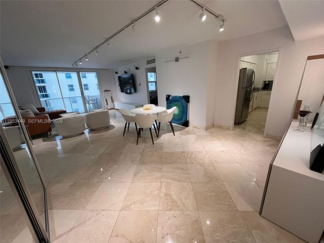 Квартира в аренду номер1111 - фото 7432676