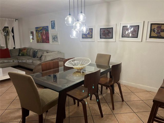 Дом в аренду по адресу 9702 Costa Del Sol Blvd 9702 - фото 7428529