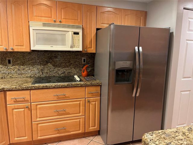 Дом в аренду по адресу 9702 Costa Del Sol Blvd 9702 - фото 7428533