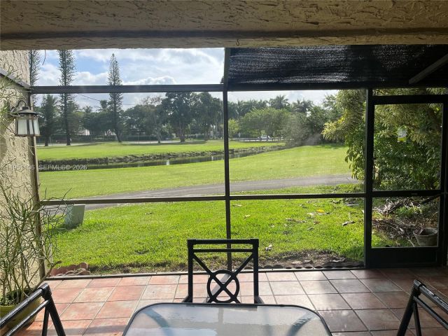 Дом в аренду по адресу 9702 Costa Del Sol Blvd 9702 - фото 7428538