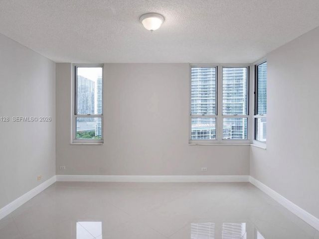 Квартира в аренду номер2004 - фото 7264209