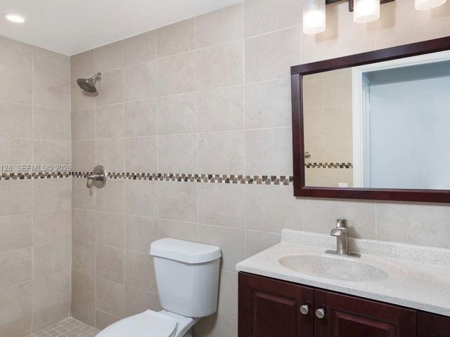 Квартира в аренду номер2004 - фото 7264210