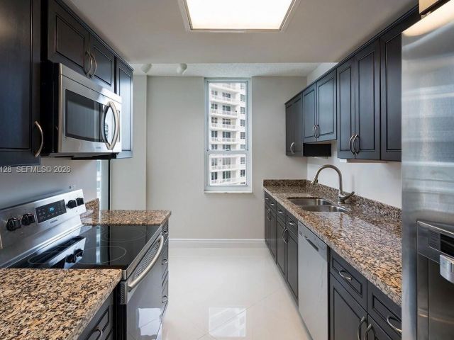 Квартира в аренду номер2004 - фото 7264211