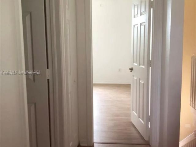 Дом в аренду по адресу 27550 SW 138th Path 0 - фото 7427728