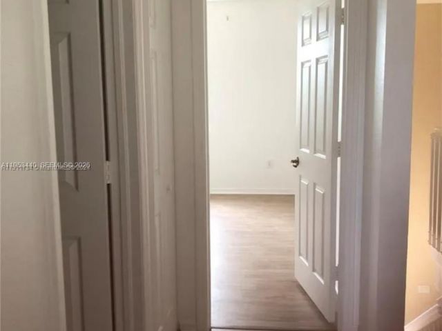 Дом в аренду по адресу 27550 SW 138th Path 0 - фото 7427732