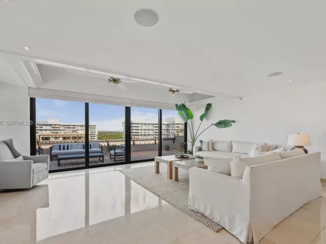 Продажа квартиры #806 - фото 7404419