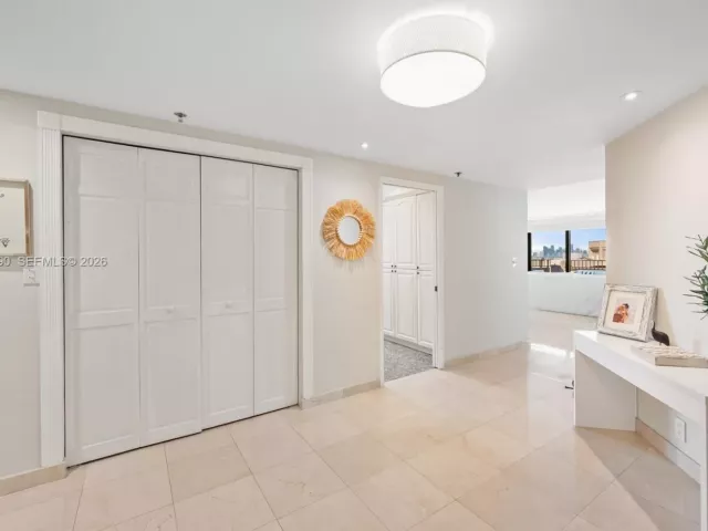 Продажа квартиры #806 - фото 7404421