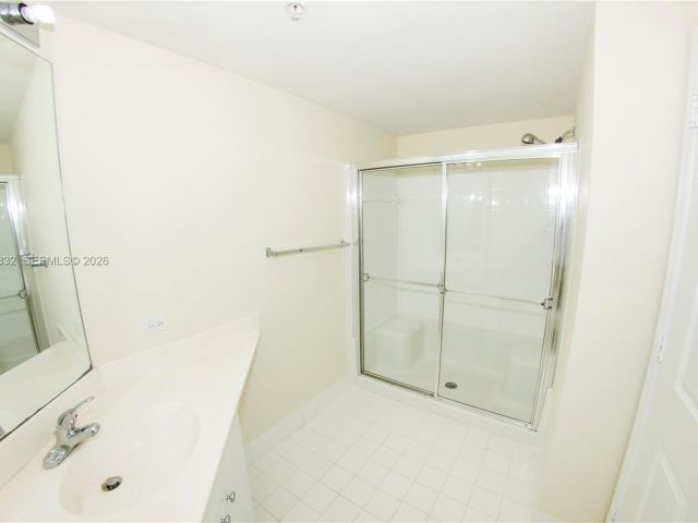 Квартира в аренду номер4312 - фото 7450233