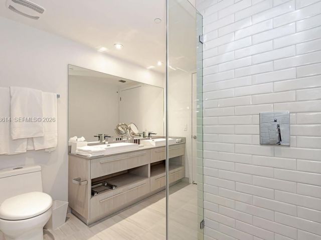 Продажа квартиры #R2701 - фото 7264013