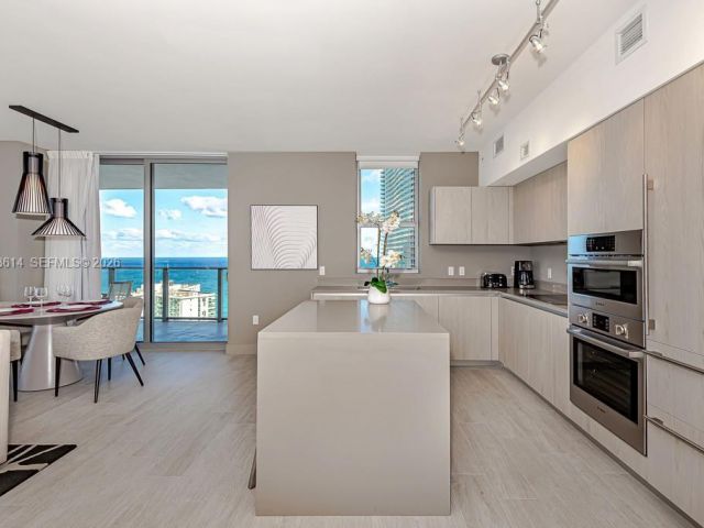 Продажа квартиры #R2701 - фото 7264025