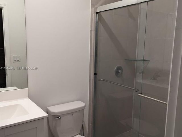 Дом в аренду по адресу 28661 SW 132nd Pl - фото 7431434