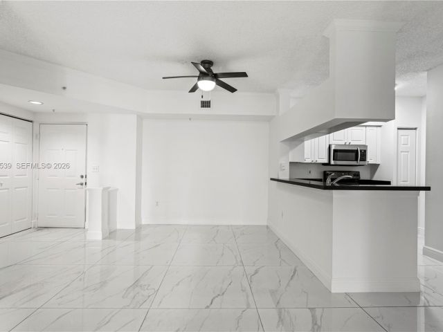 Продажа квартиры #1210 - фото 7283771