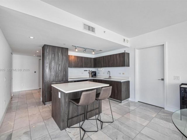 Продажа квартиры #1701 - фото 7264447