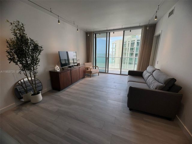 Квартира в аренду номер2504 - фото 7509694