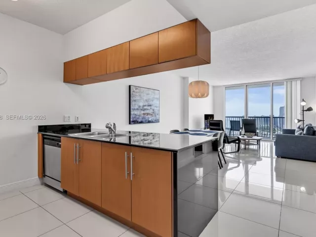 Квартира в аренду номер5310 - фото 7264431