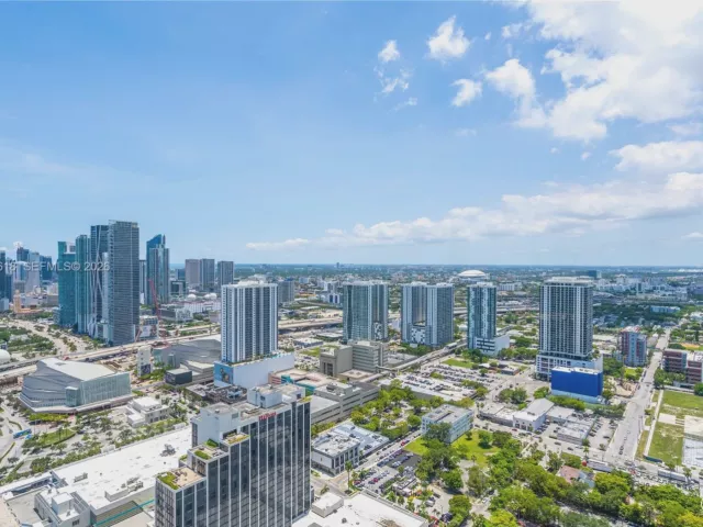 Квартира в аренду номер5310 - фото 7264437