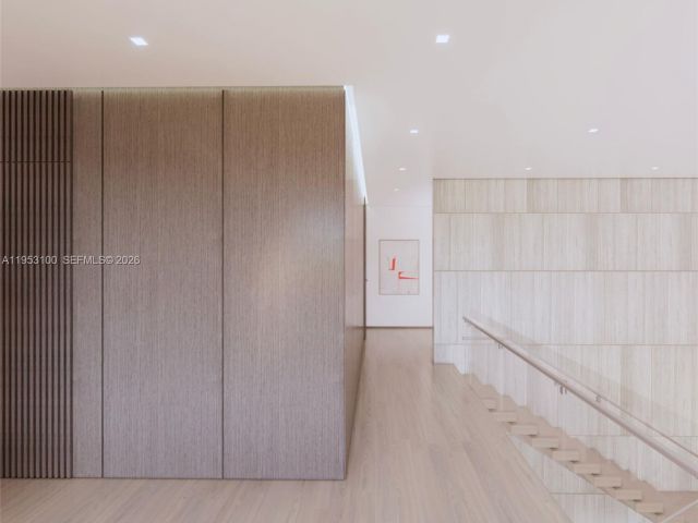 Продажа дома по адресу 1230 101st St - фото 7272209