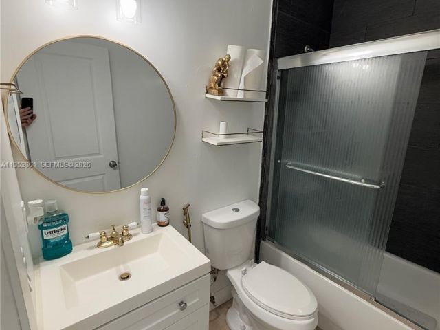 Продажа дома по адресу 12202 SW 216th St - фото 7263094
