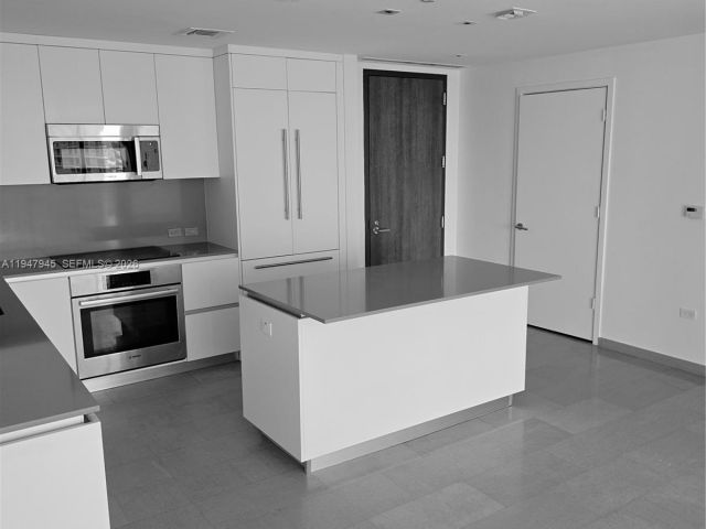 Продажа квартиры #2110 - фото 7263492