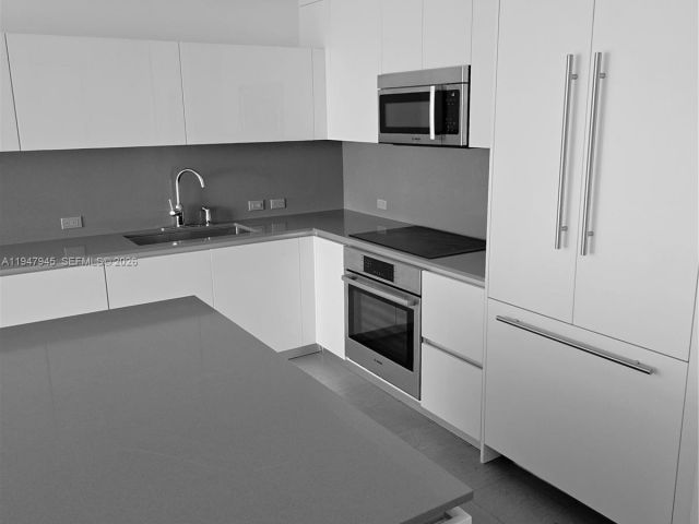 Продажа квартиры #2110 - фото 7263495