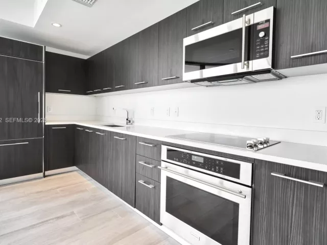 Продажа квартиры #1806 - фото 7263389