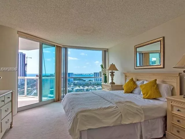 Квартира в аренду номер2143 - фото 7431488