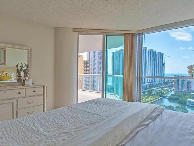 Квартира в аренду номер2143 - фото 7264413