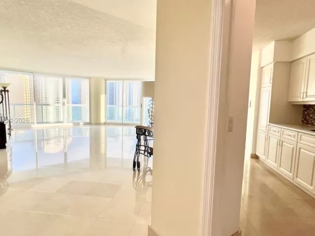 Квартира в аренду номер2143 - фото 7431468