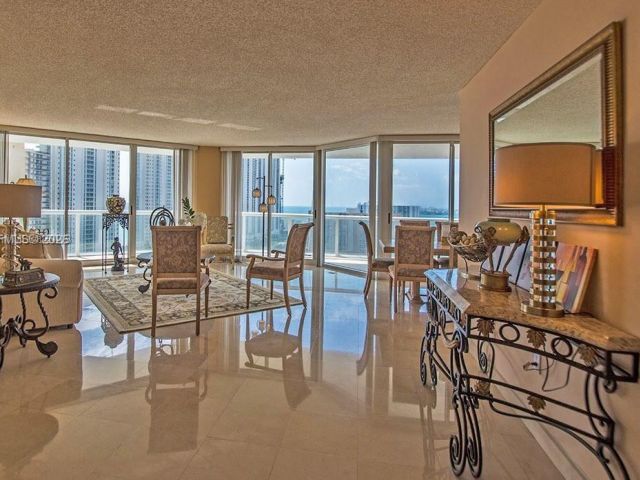 Квартира в аренду номер2143 - фото 7264414