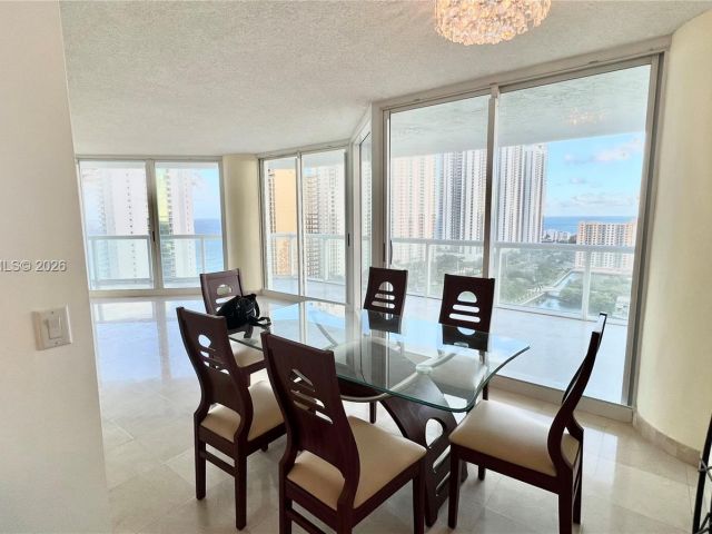 Квартира в аренду номер2143 - фото 7264420