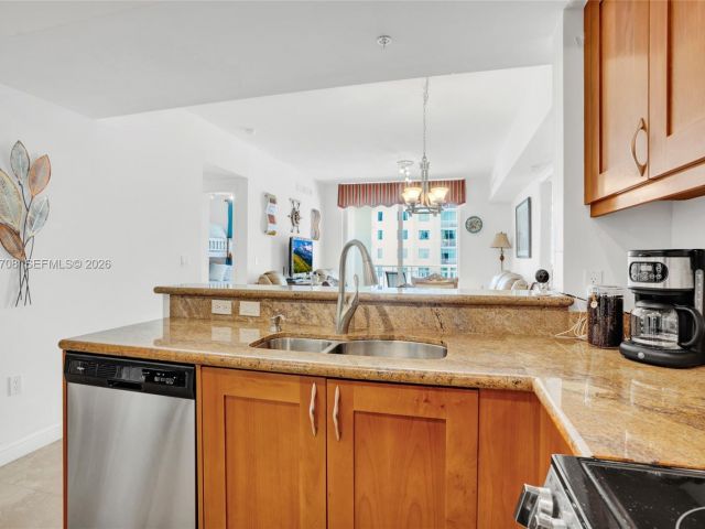 Продажа квартиры #1208E - фото 7440432