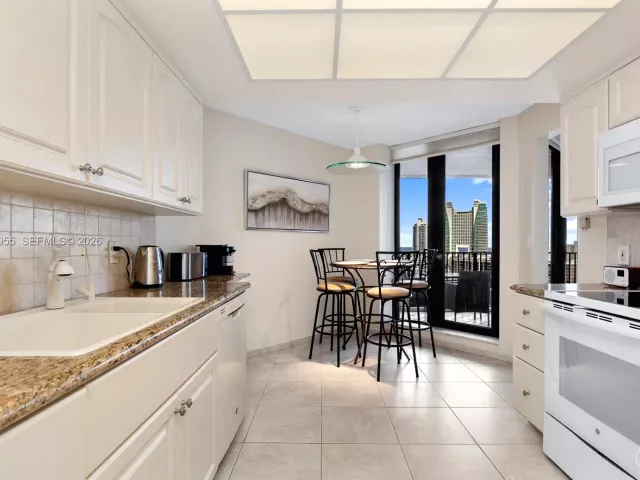 Продажа квартиры #417 - фото 7264674