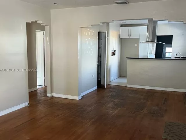 Дом в аренду по адресу 6 Farrey Ln - фото 7274584