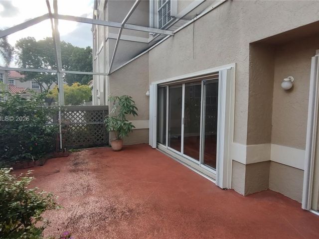 Дом в аренду по адресу 11045 Neptune Dr 11045 - фото 7429672