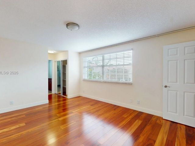 Дом в аренду по адресу 11045 Neptune Dr 11045 - фото 7429683