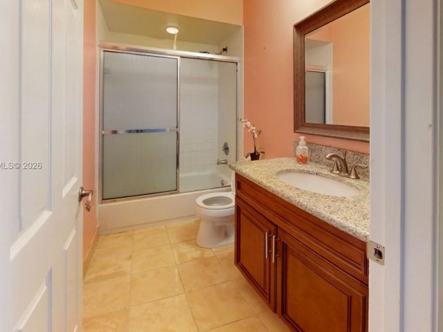 Дом в аренду по адресу 11045 Neptune Dr 11045 - фото 7429687